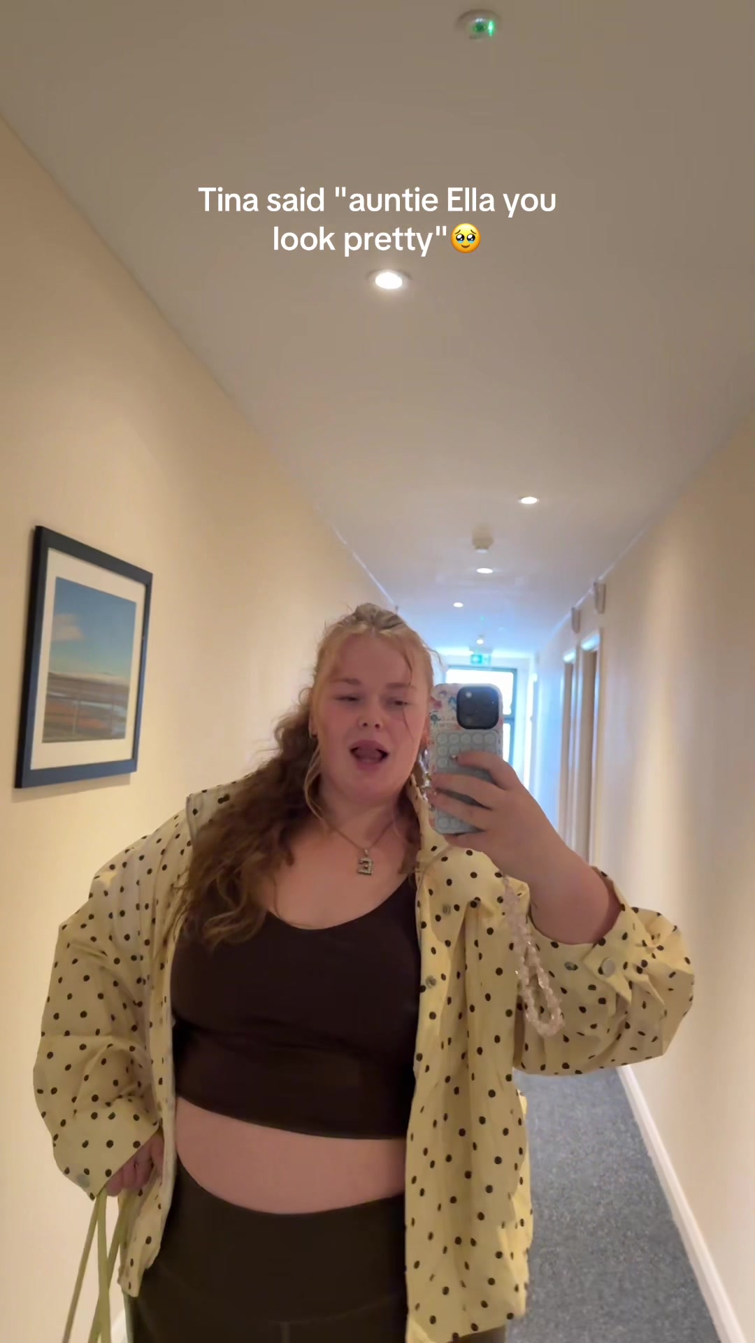 @elladonnelly_xo