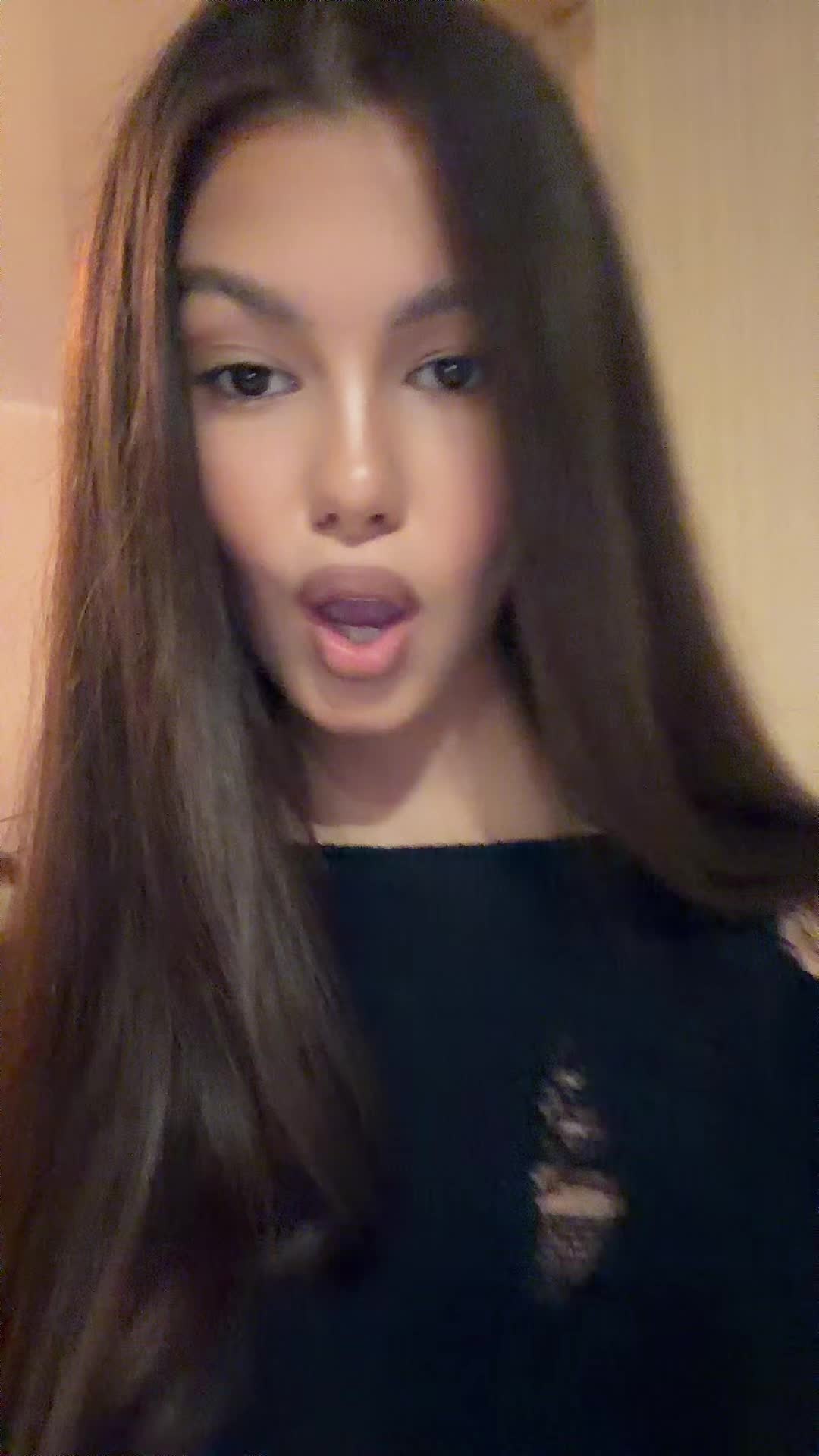 @Zhunusova