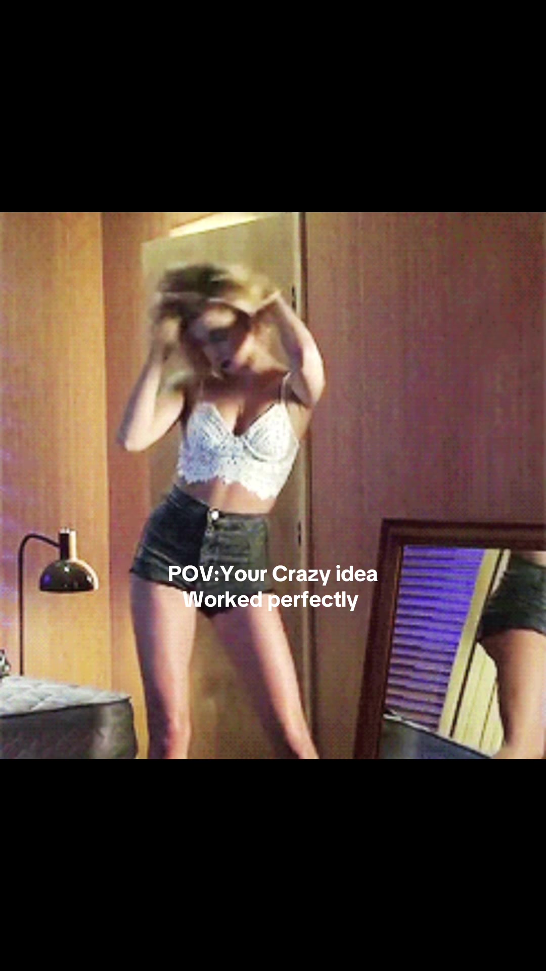 @★★★