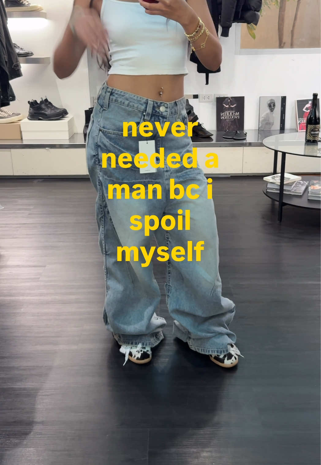 @VV$