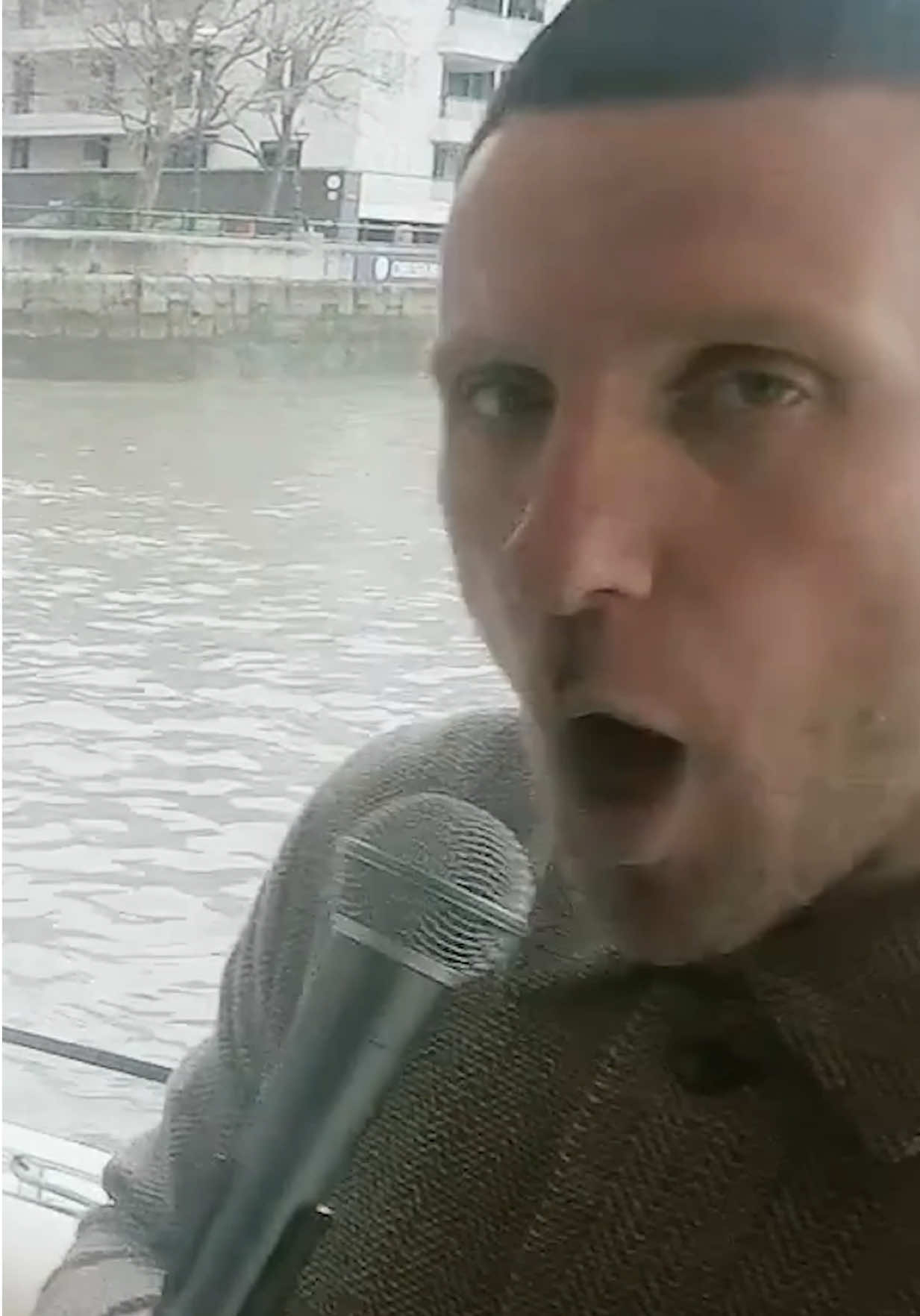 @Sleaford Mods