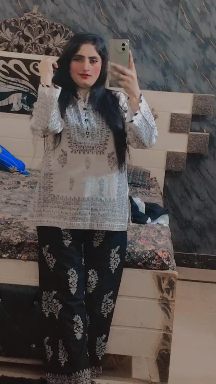 @Anaya 333