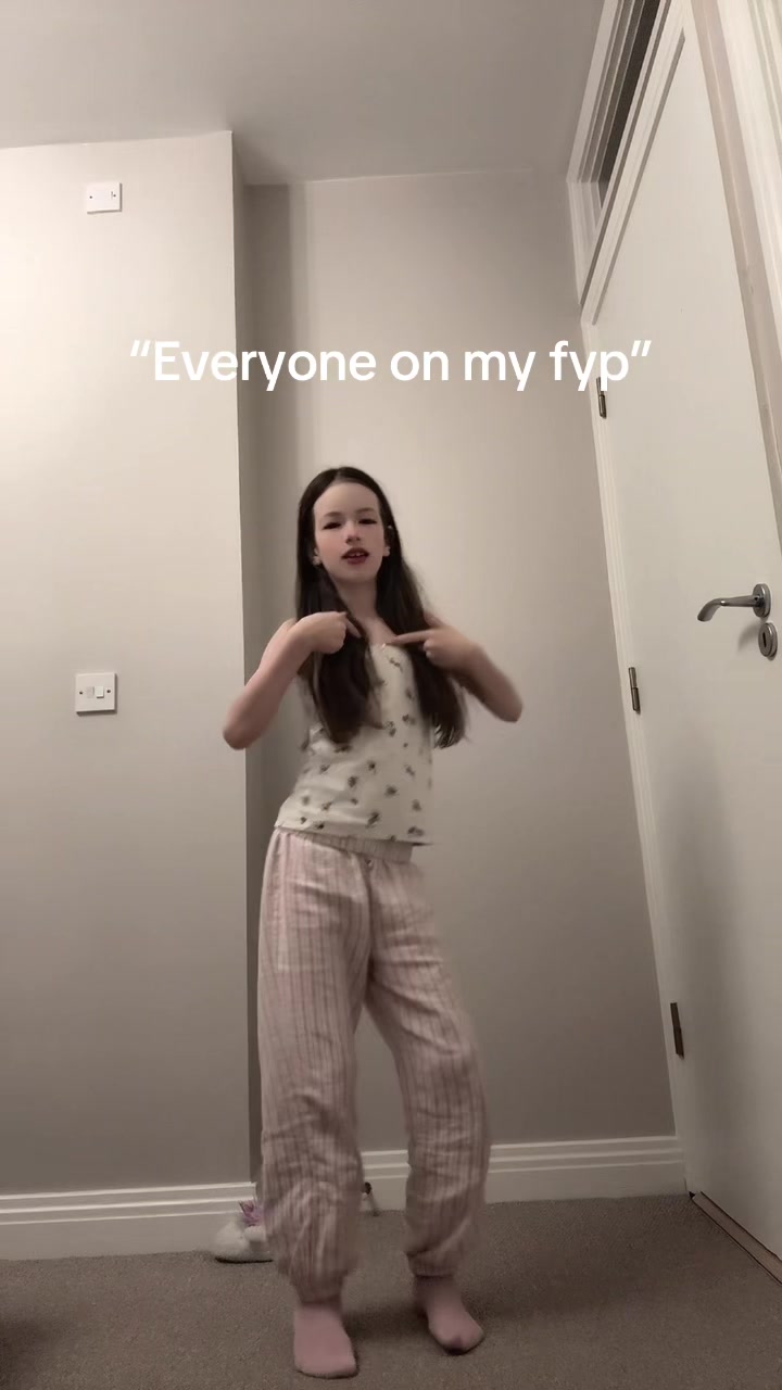 @Sophie🖤