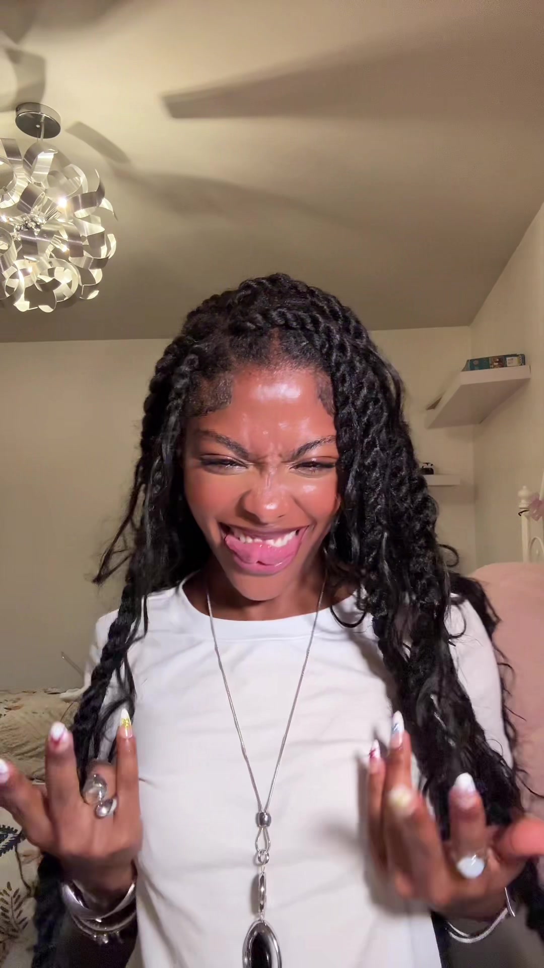@ohemaa (aw-hih-maa)