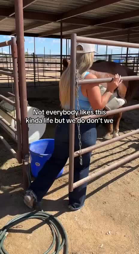 @onlycowgirljessie.co