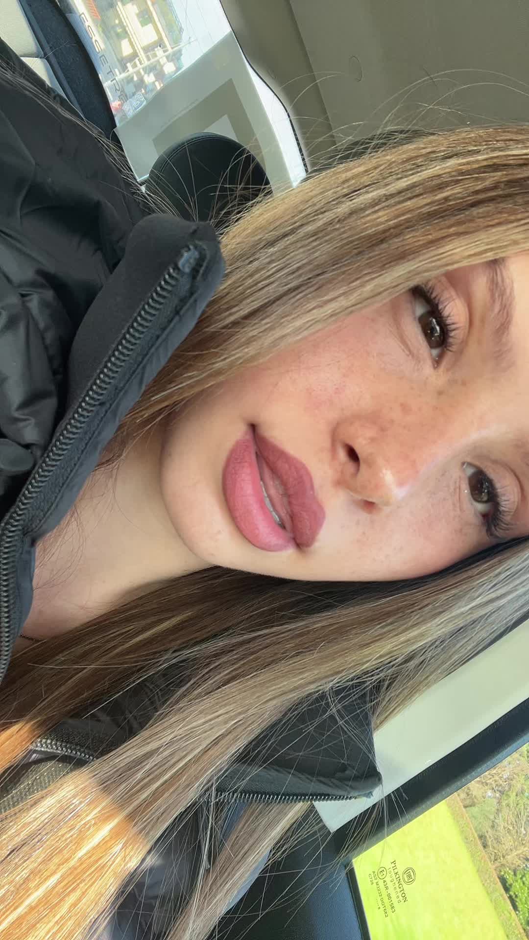 @𝐞𝐥𝐢𝐬𝐚