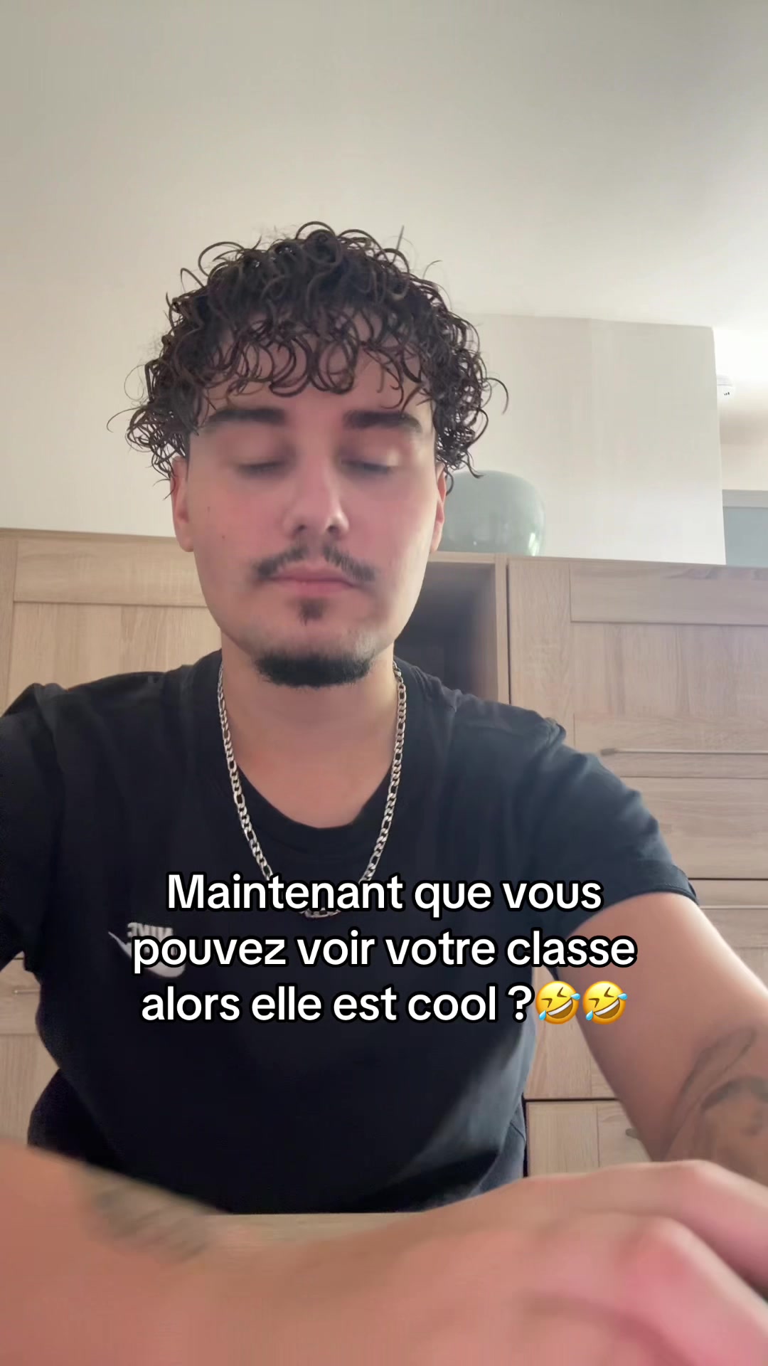 @Julien👻