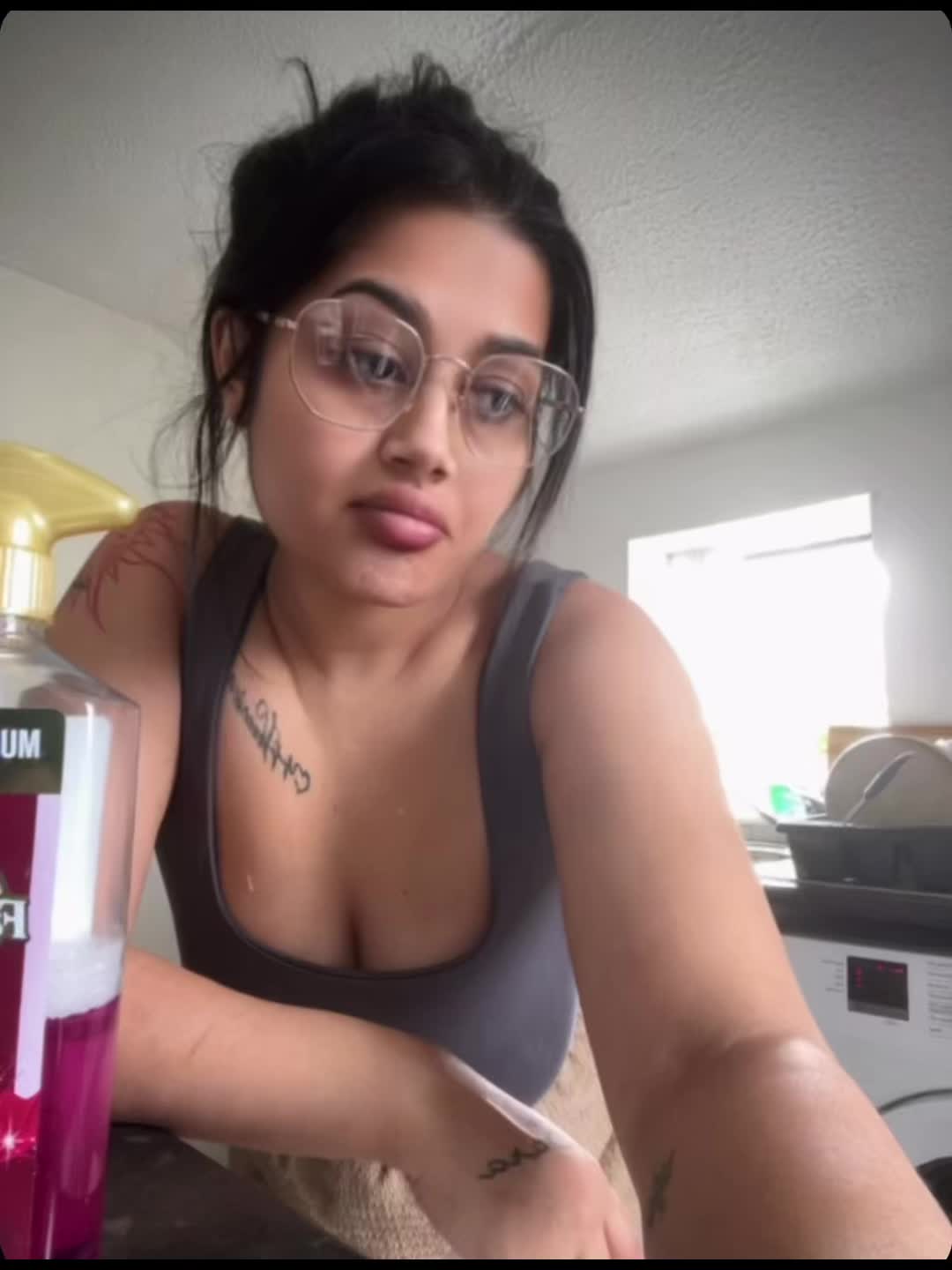 @Ana