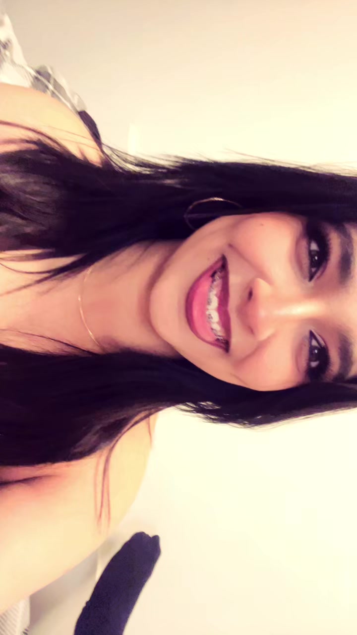 @Janvi 🪸