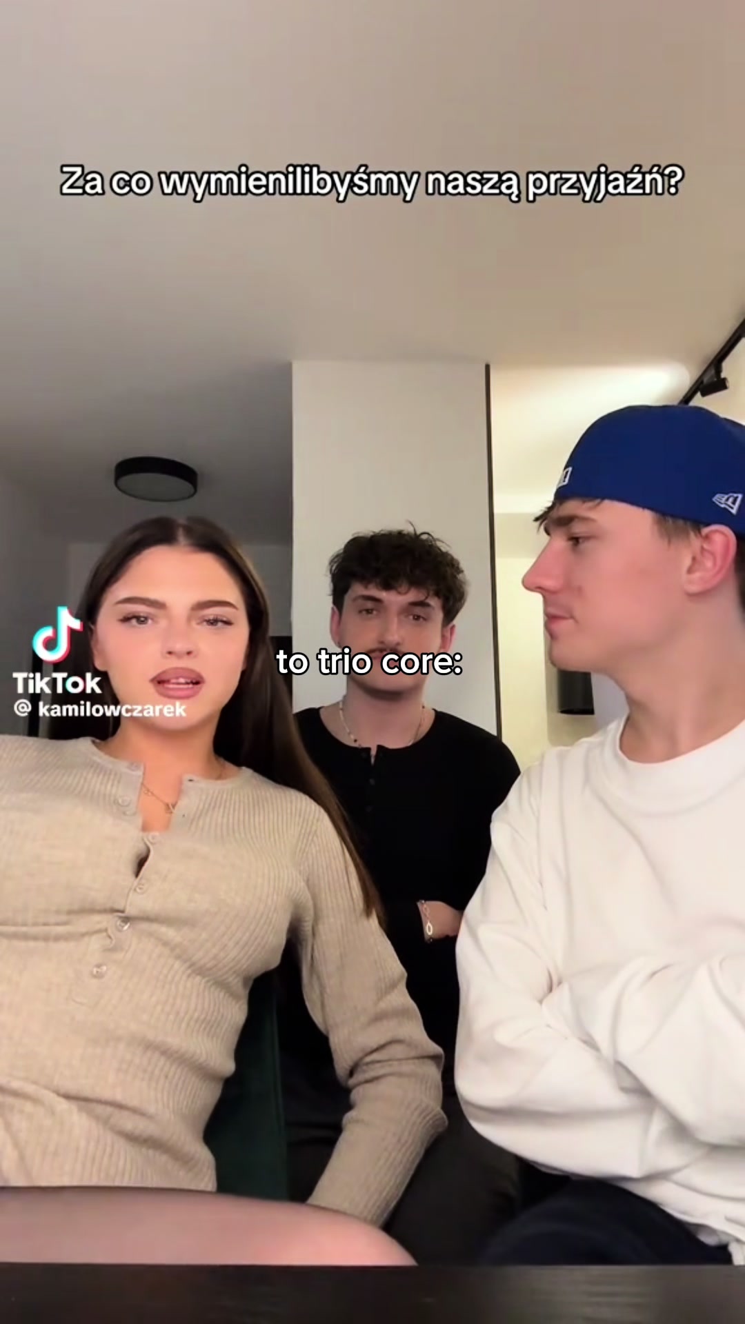 @eloelo