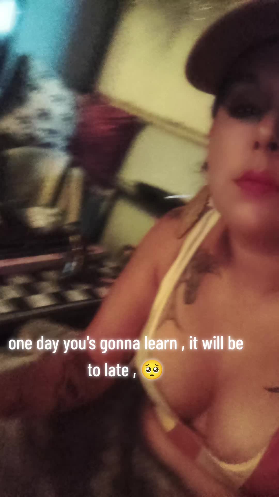 @SandeeBunny