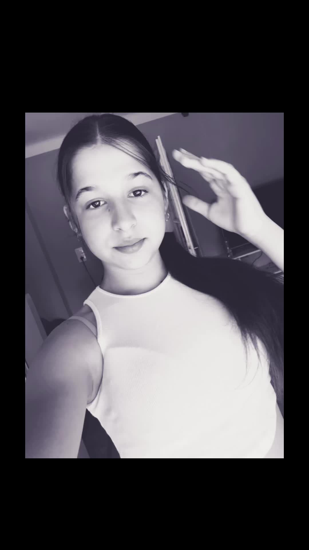 @🦋~•𝒱𝒾𝓇𝒶́𝓰•~🦋