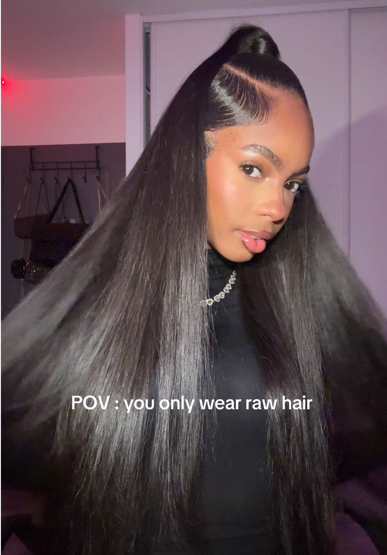 @RAWTHENTIC HAIR.