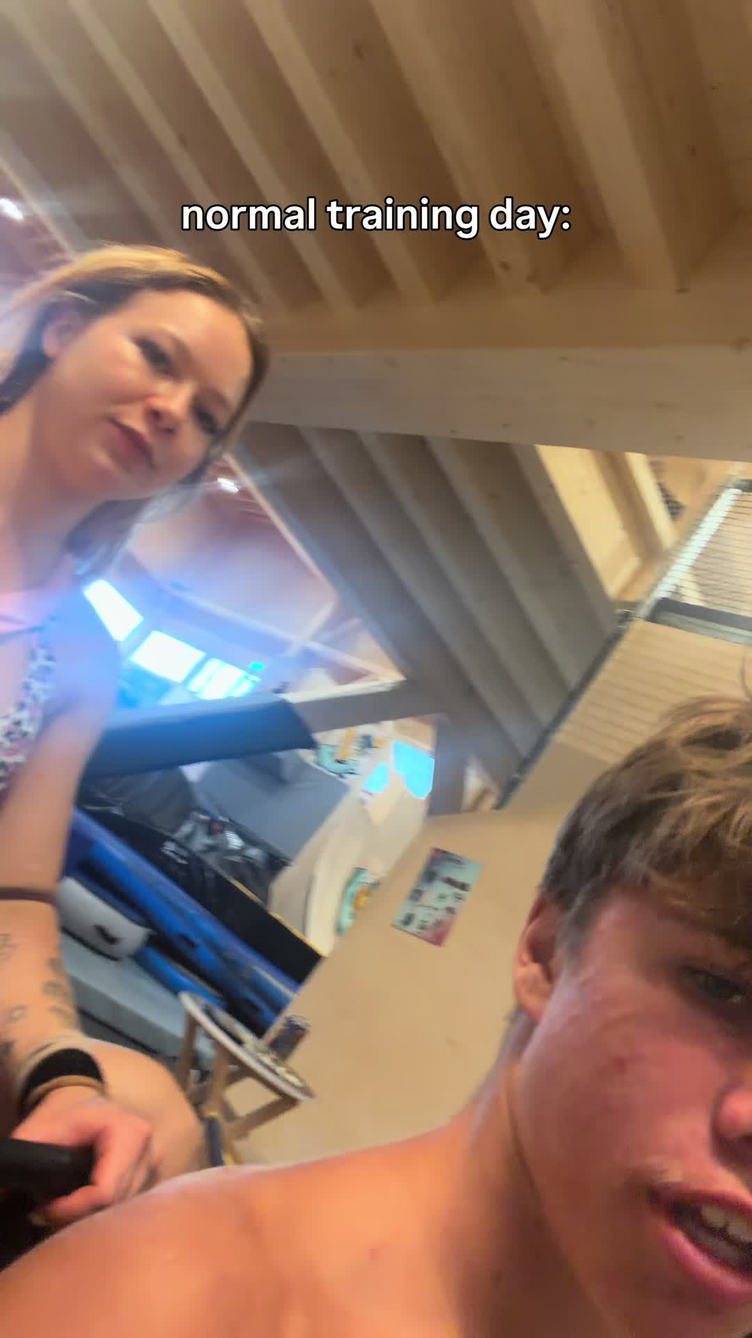 @flipssmeliiinayy