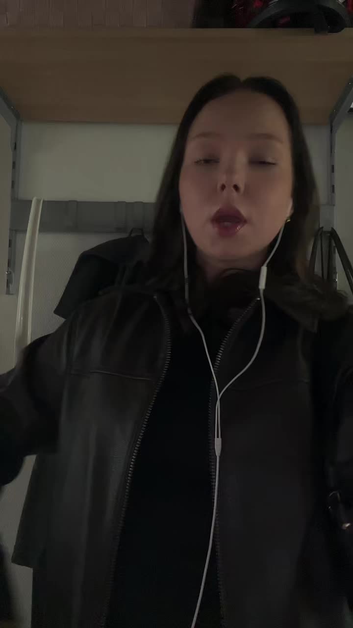 @Elsa