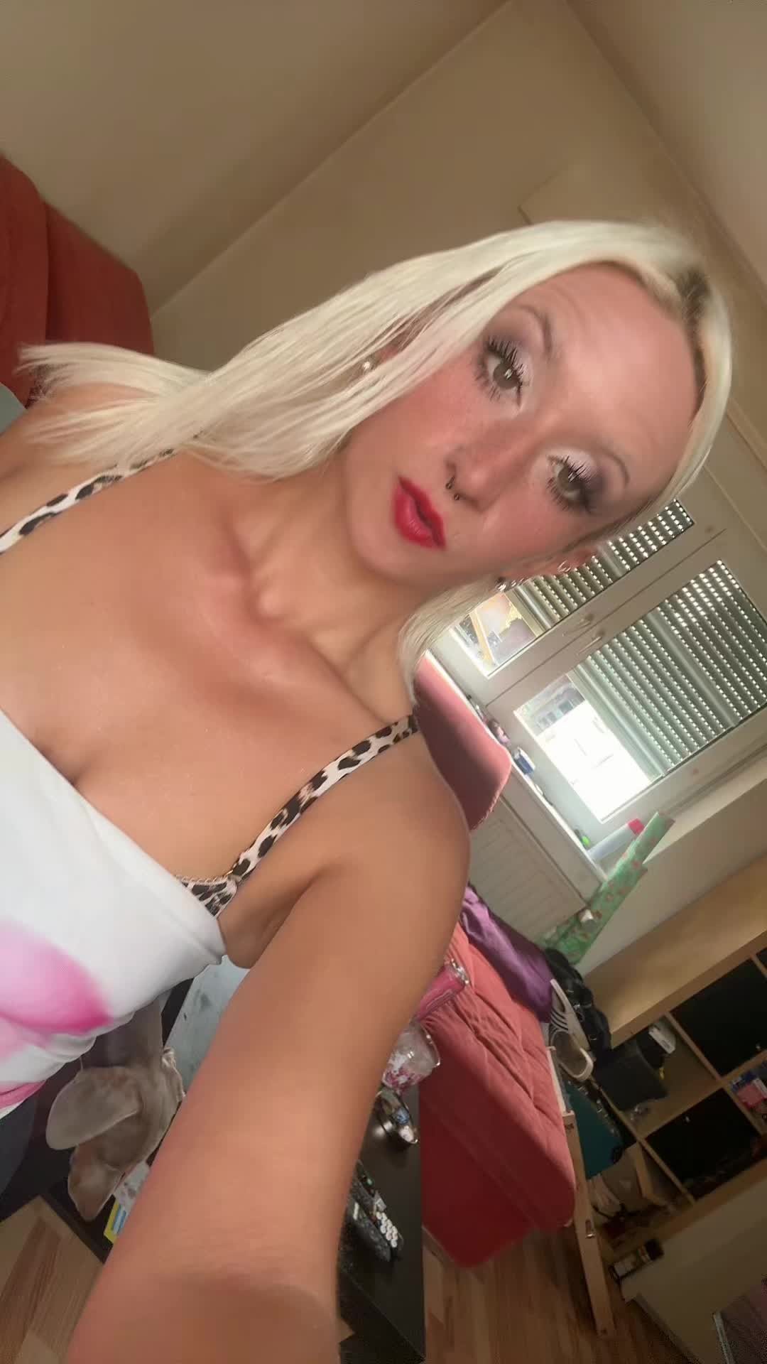 @xmarysworld_