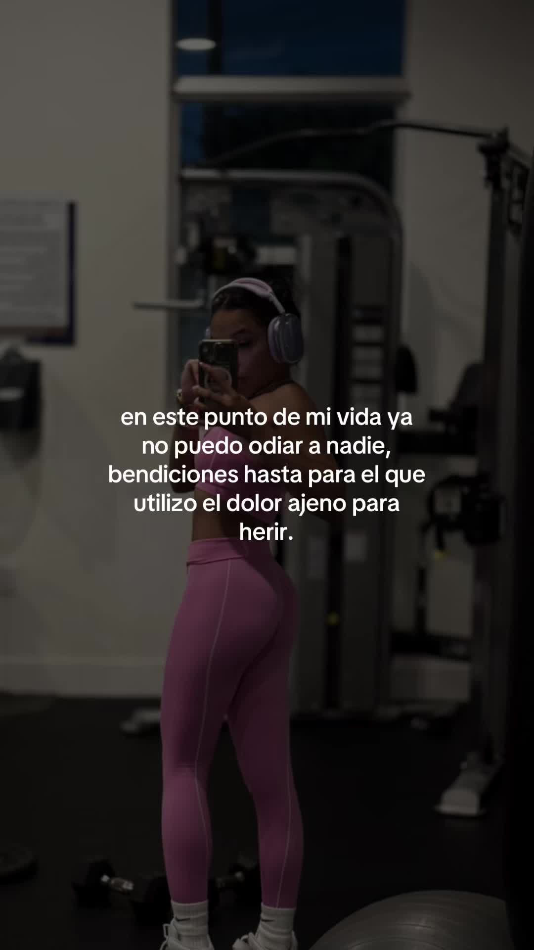 @karensita_4.4.4