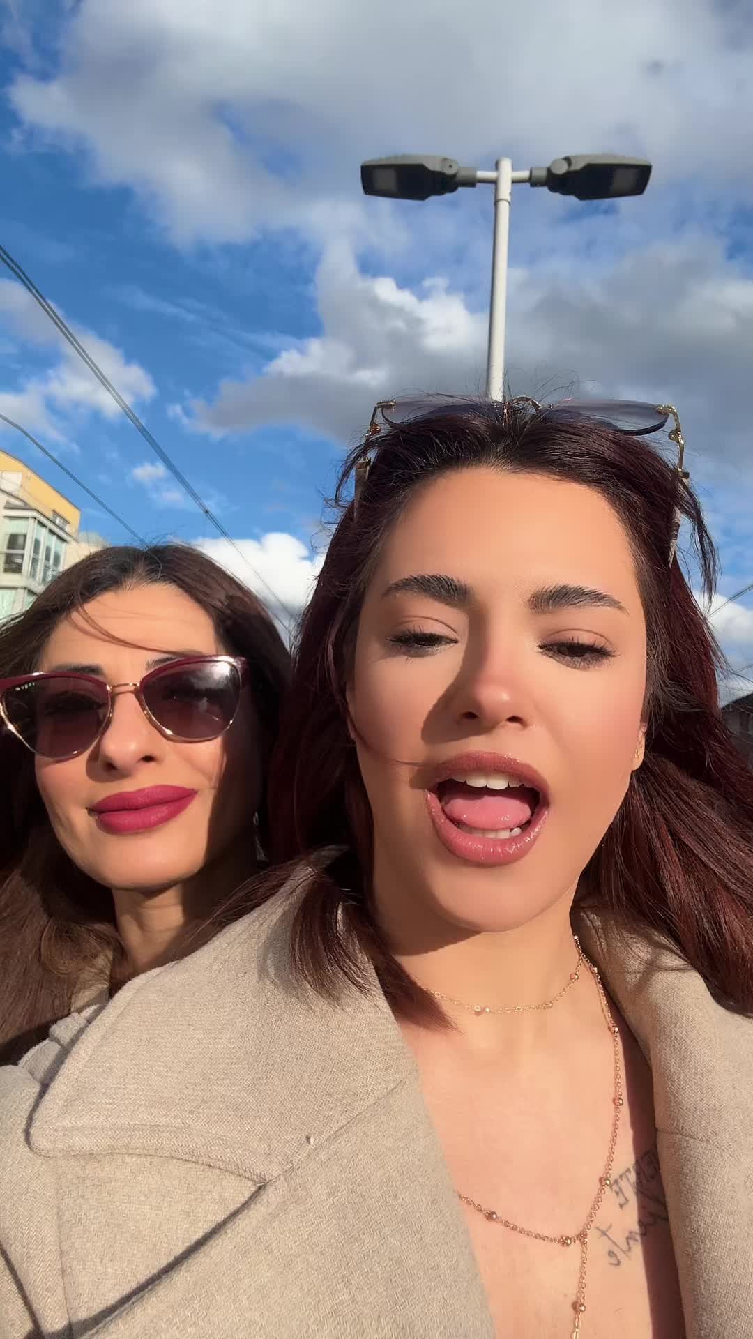 @عسل 🦋