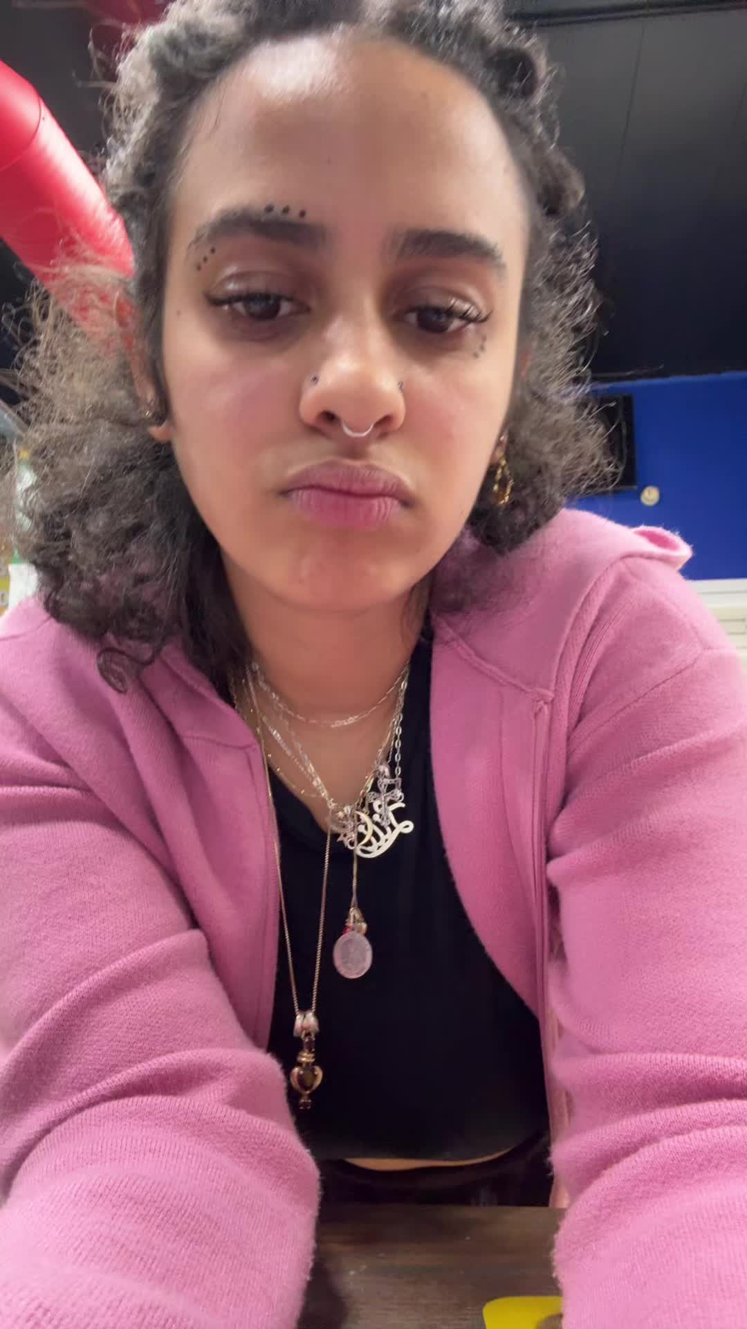 @LiLi