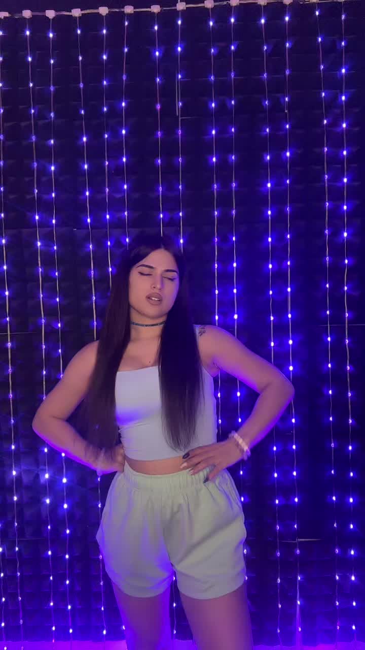 @Desislava Todorova 🐝