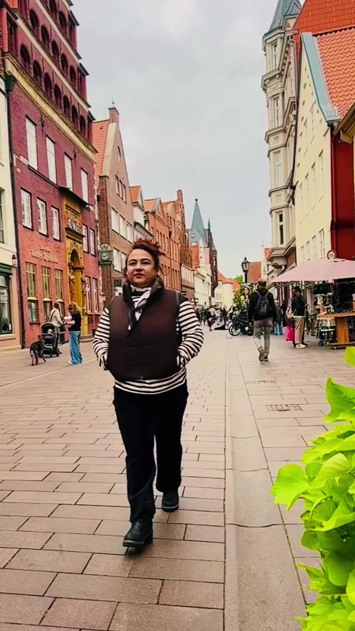 @Rina Sharma🇩🇪
