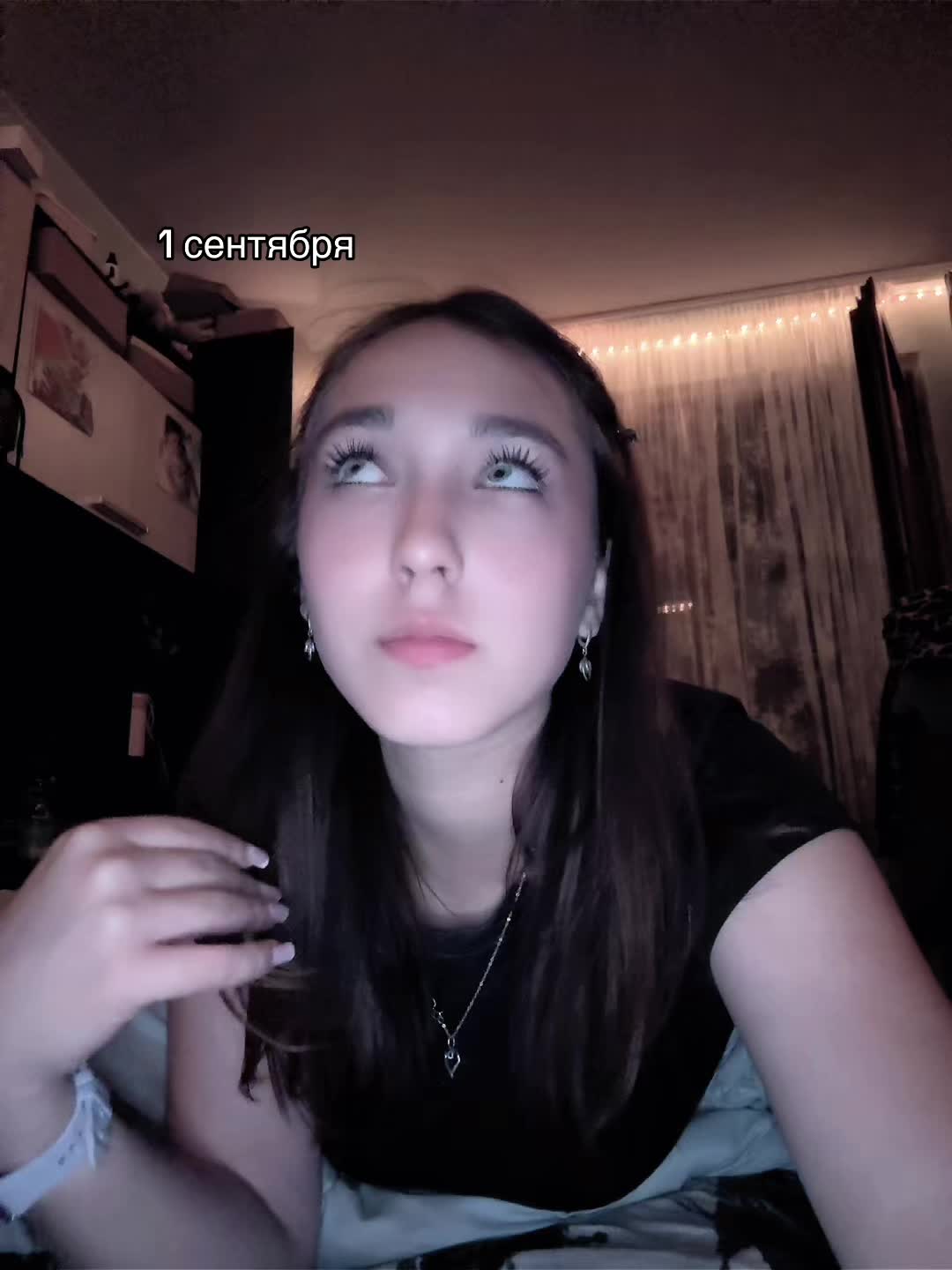 @Лиза🫂
