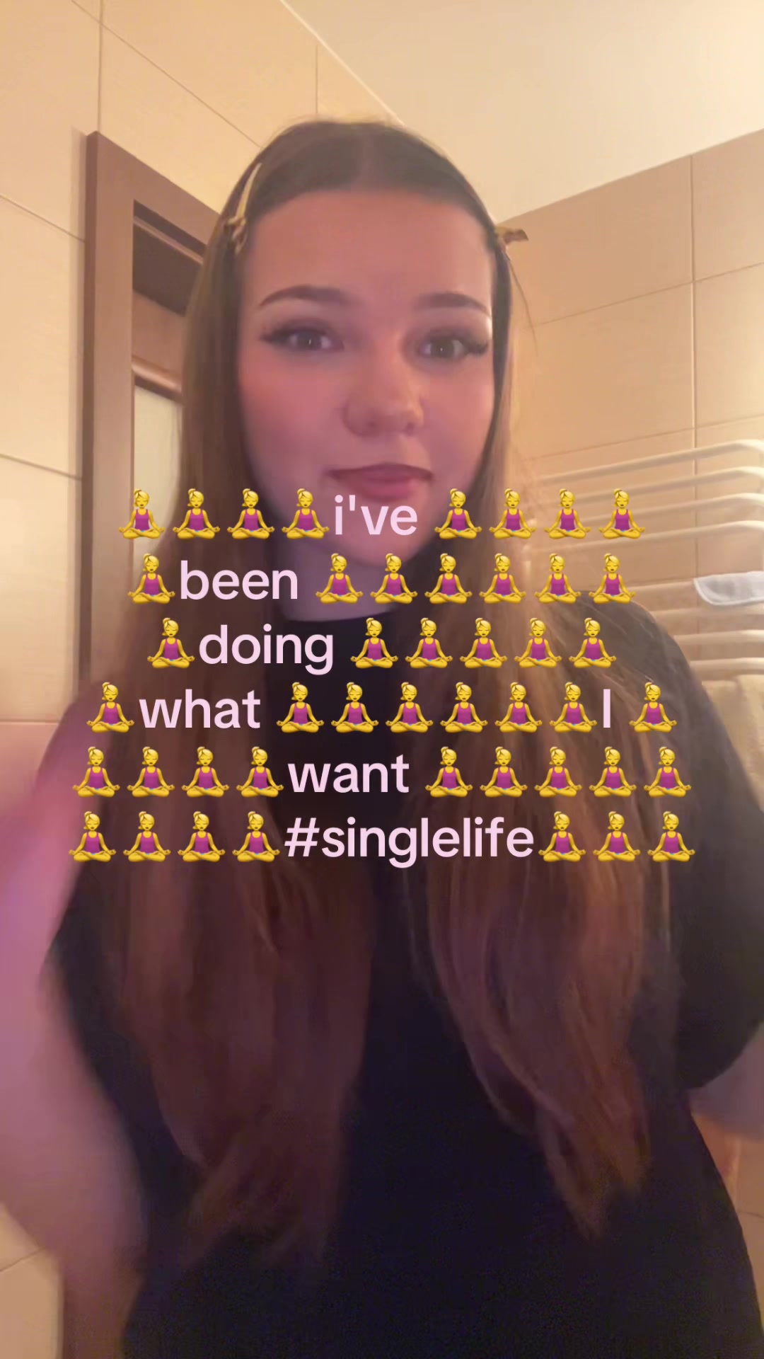 @🫰🏼