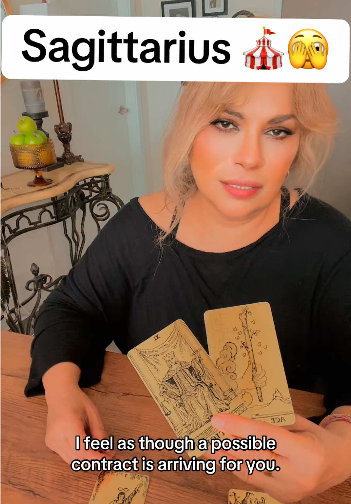 @Green Apple Tarot