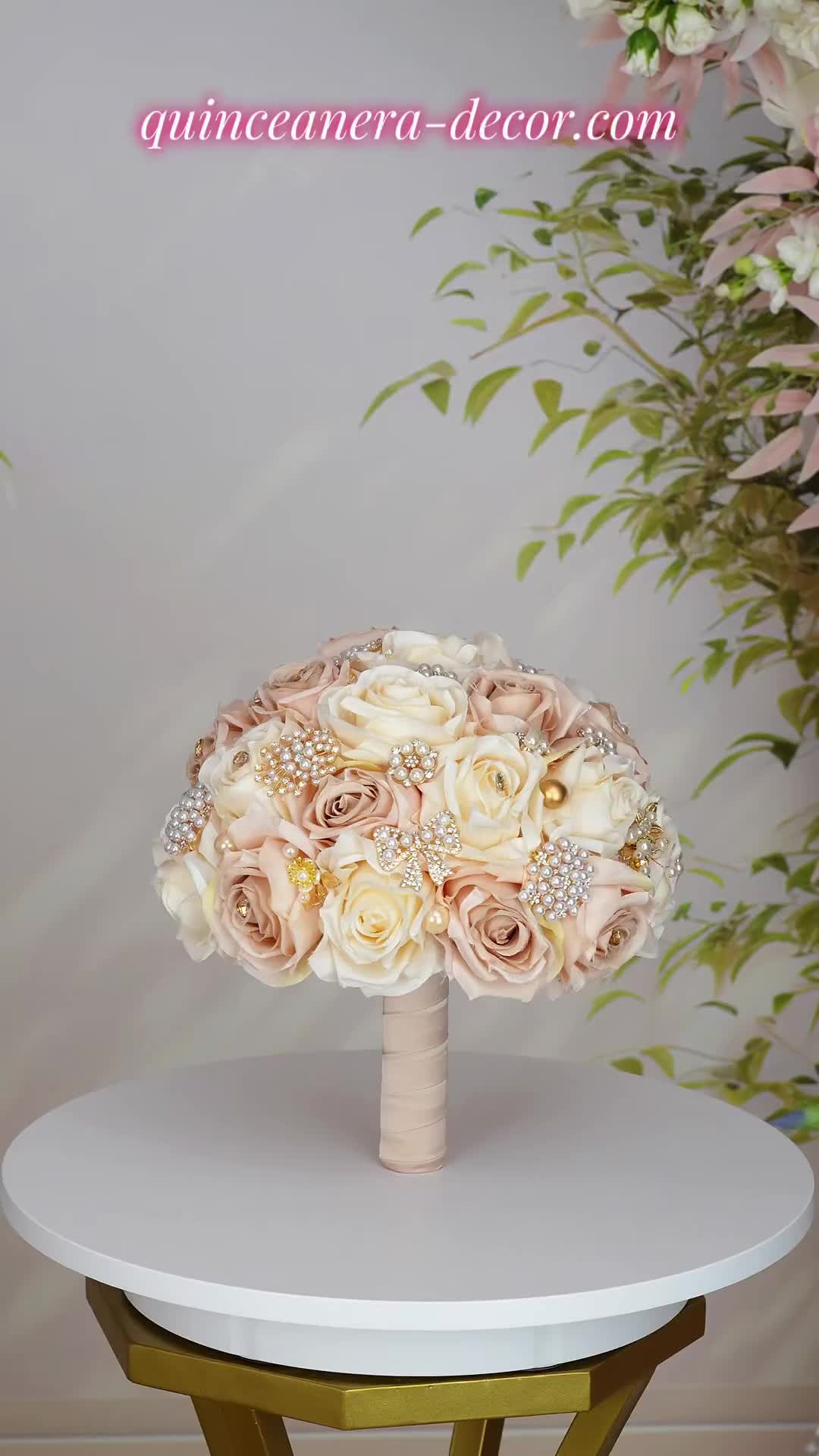 @Quincea&ntilde;era Decor