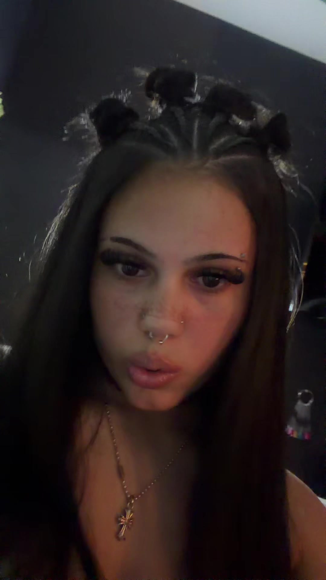 @𝓪𝓿 ✧･ﾟ: *✧･ﾟ:*