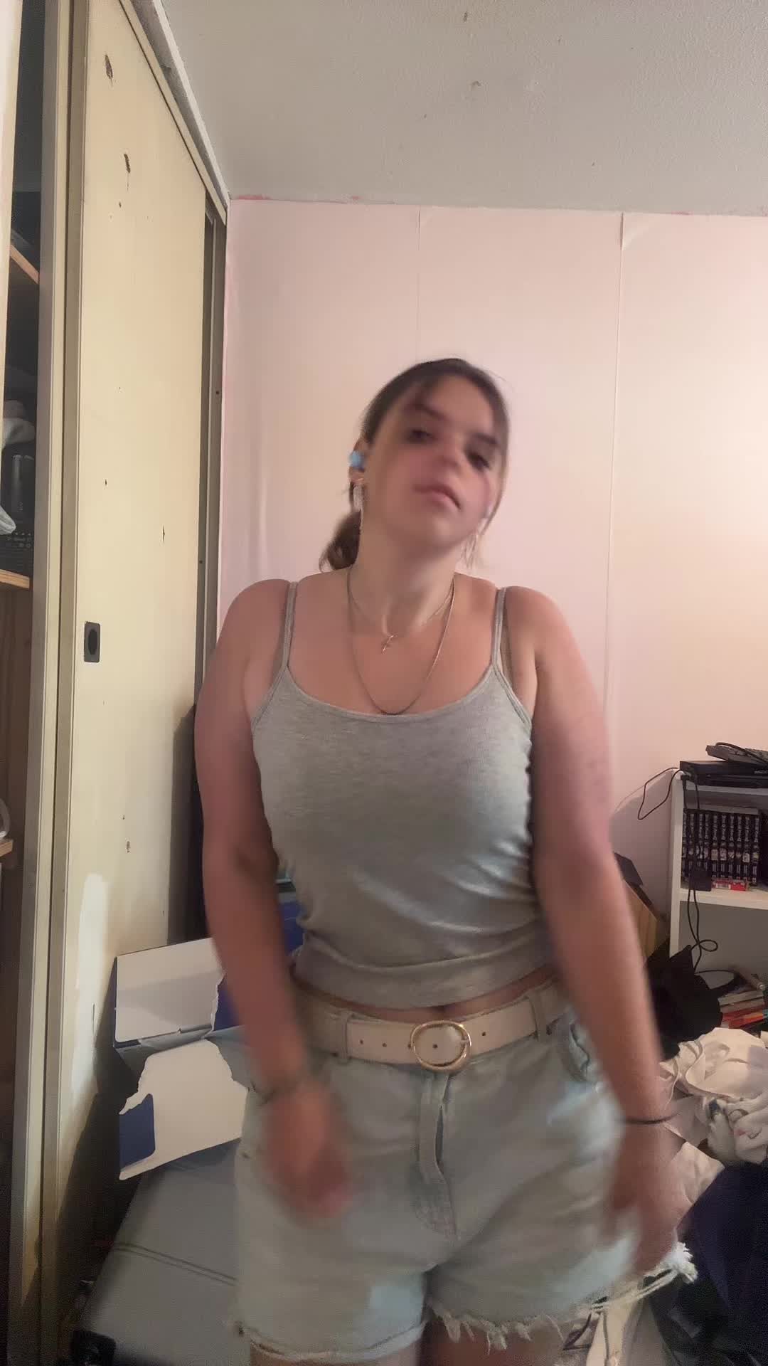 @Moi