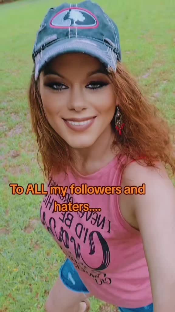 @Foxyroxy