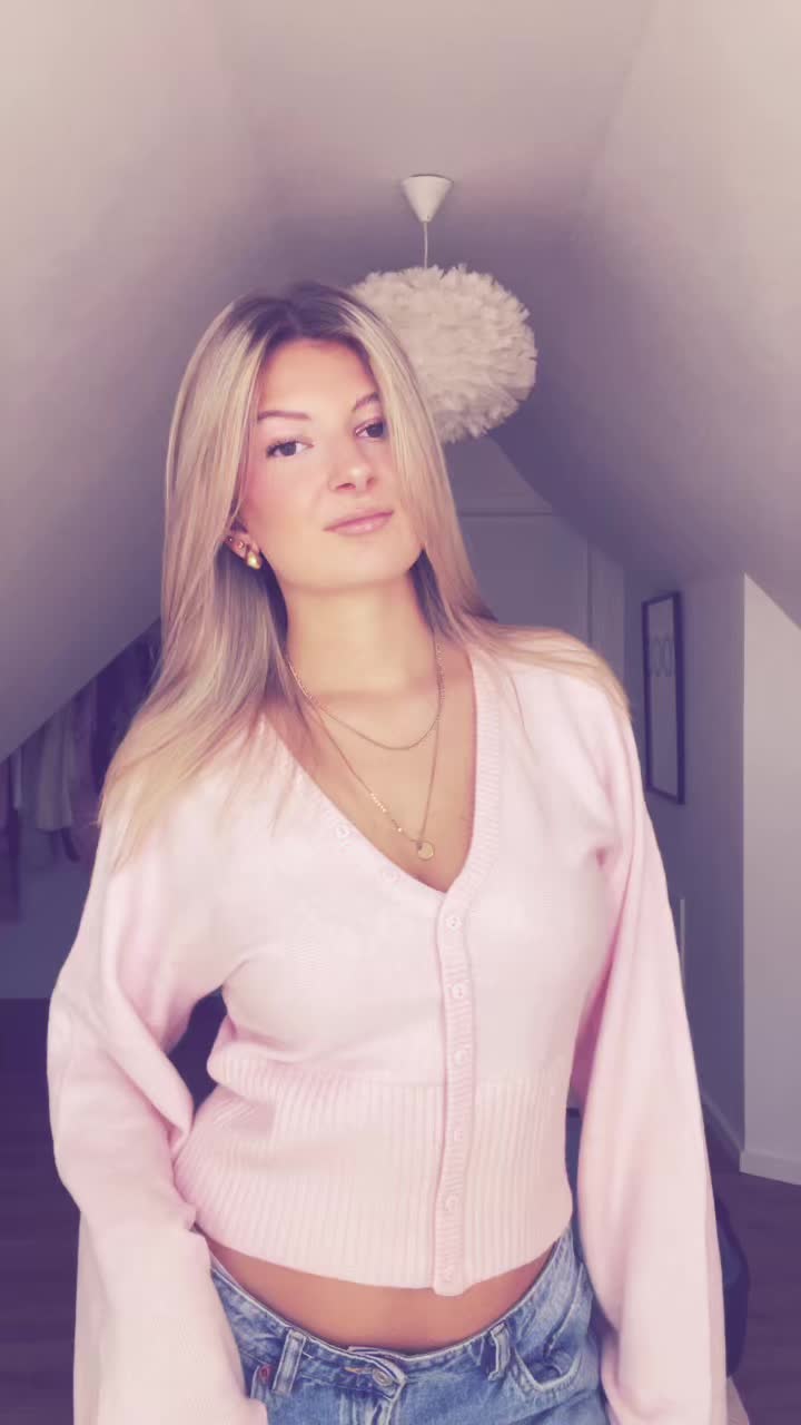 @Laura Dunja
