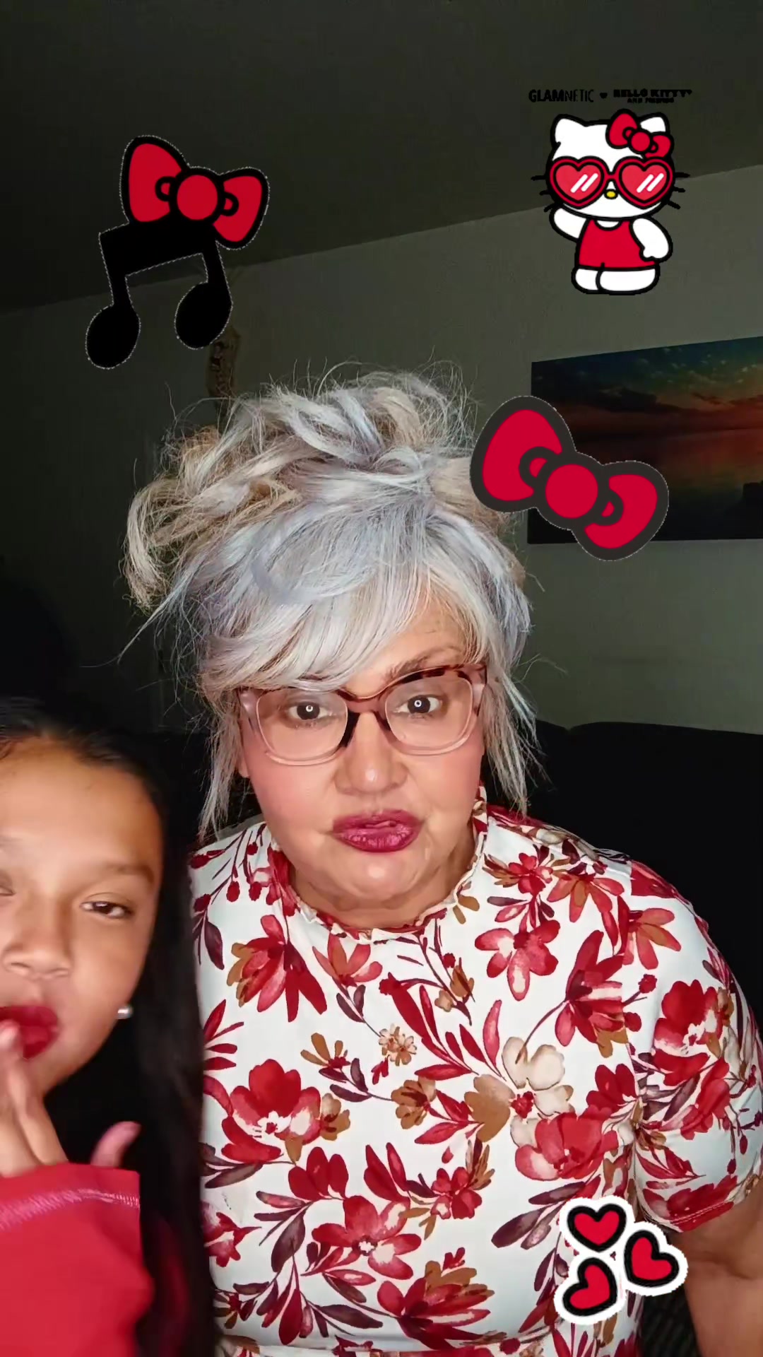 @Elena Flores