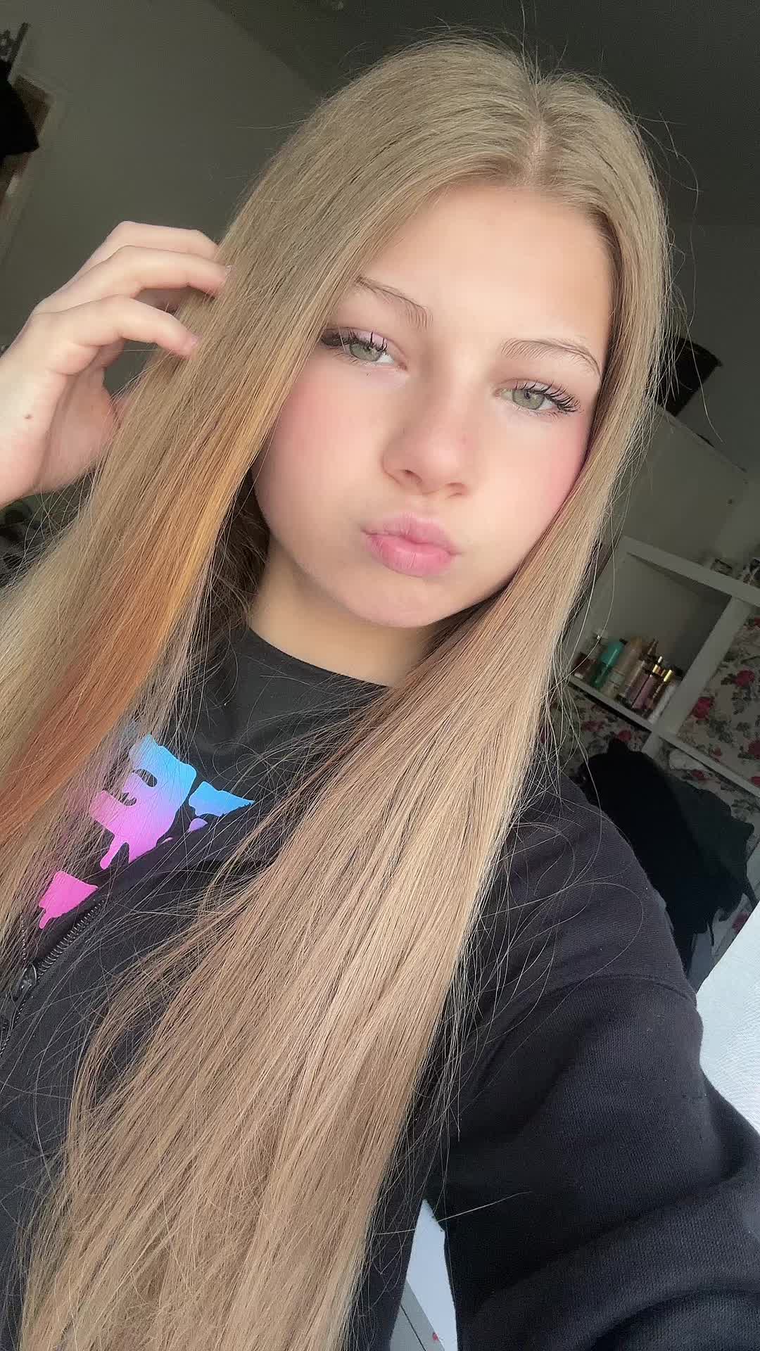 @Valentina 🎀🤙🏼🤙🏼