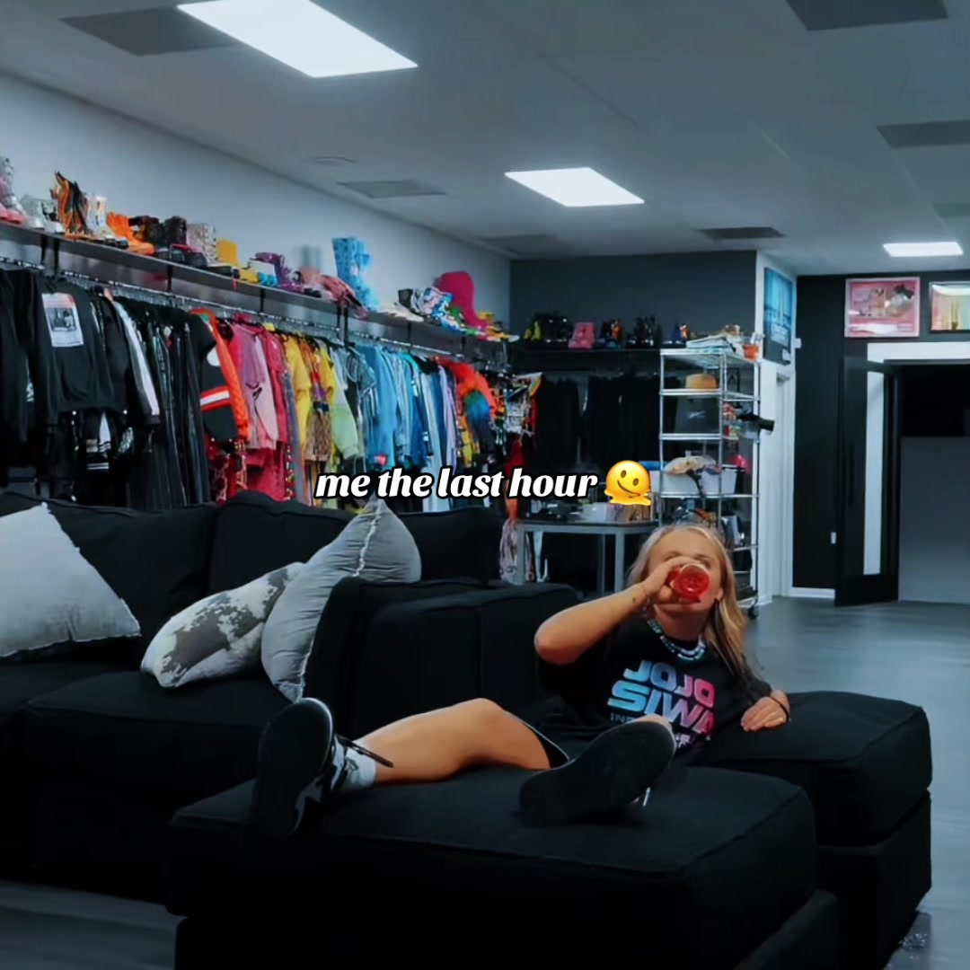 @adoringcojo
