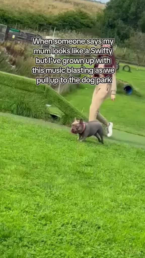 @Chynna Leigh•Dog Pack Life