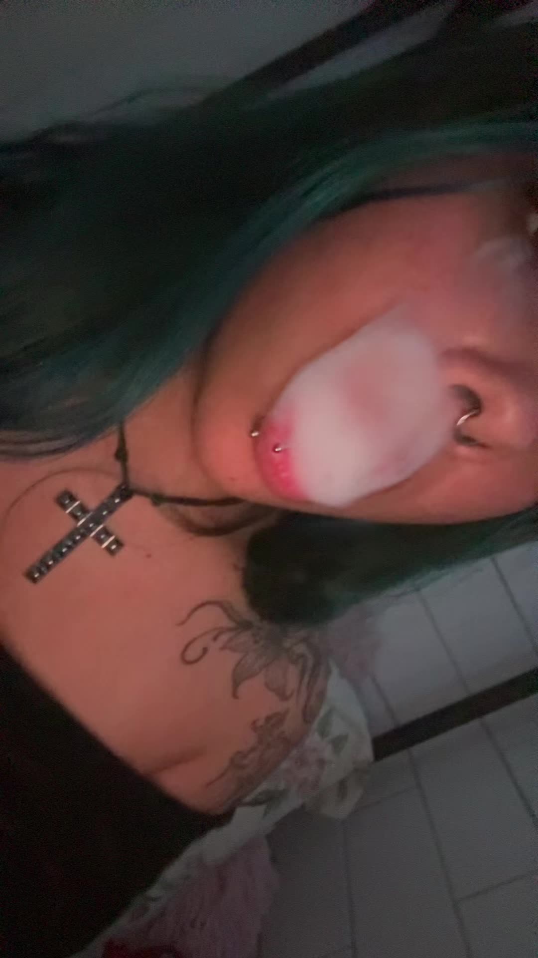 @Isabella