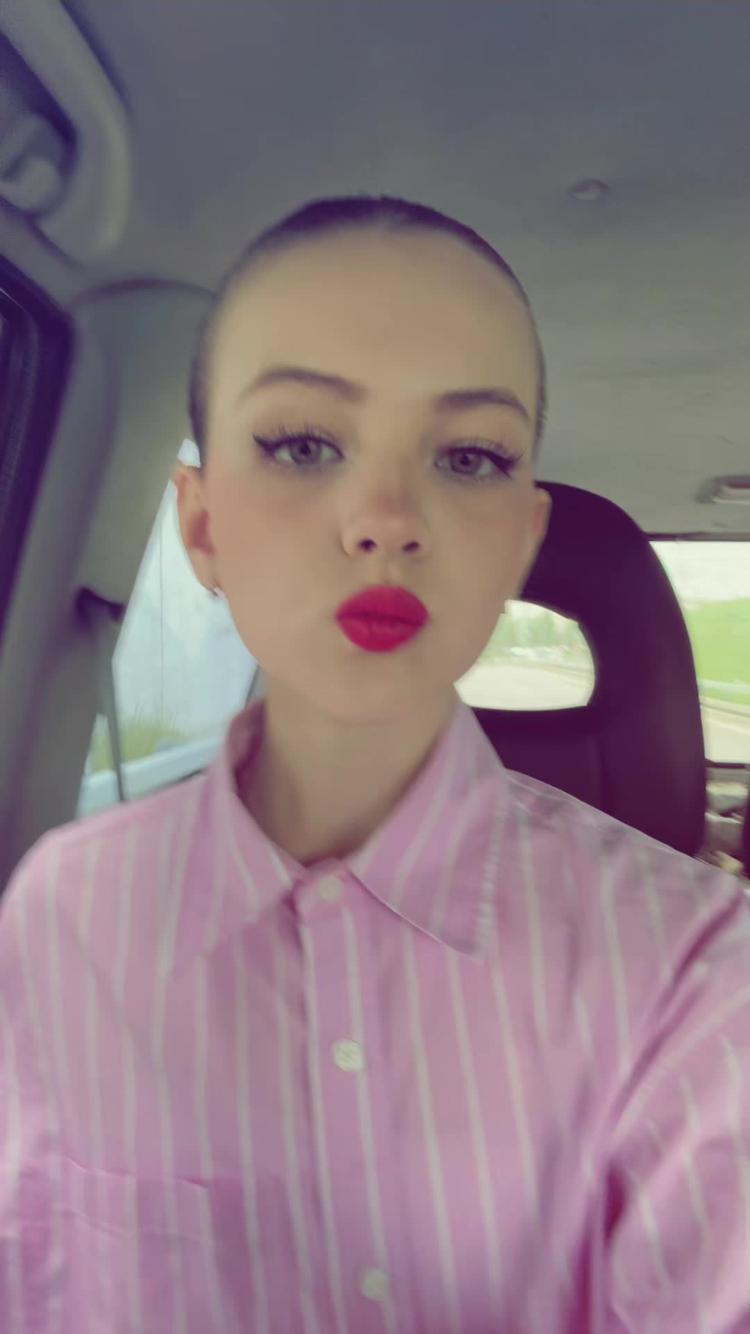 @Кирьяна.🍬
