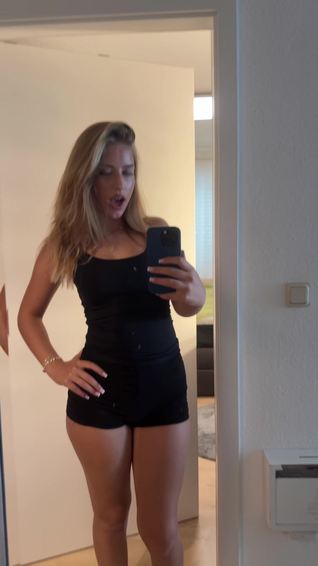 @ERJONA