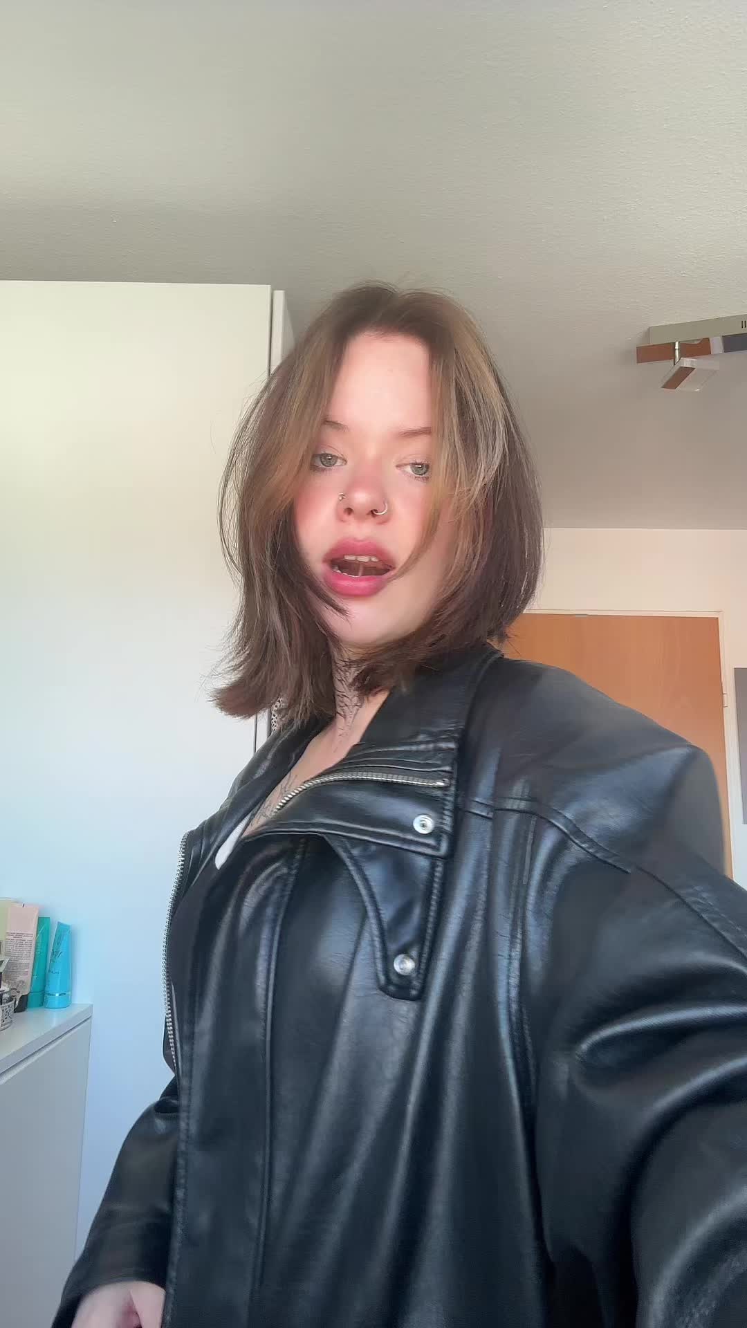 @vividsoly