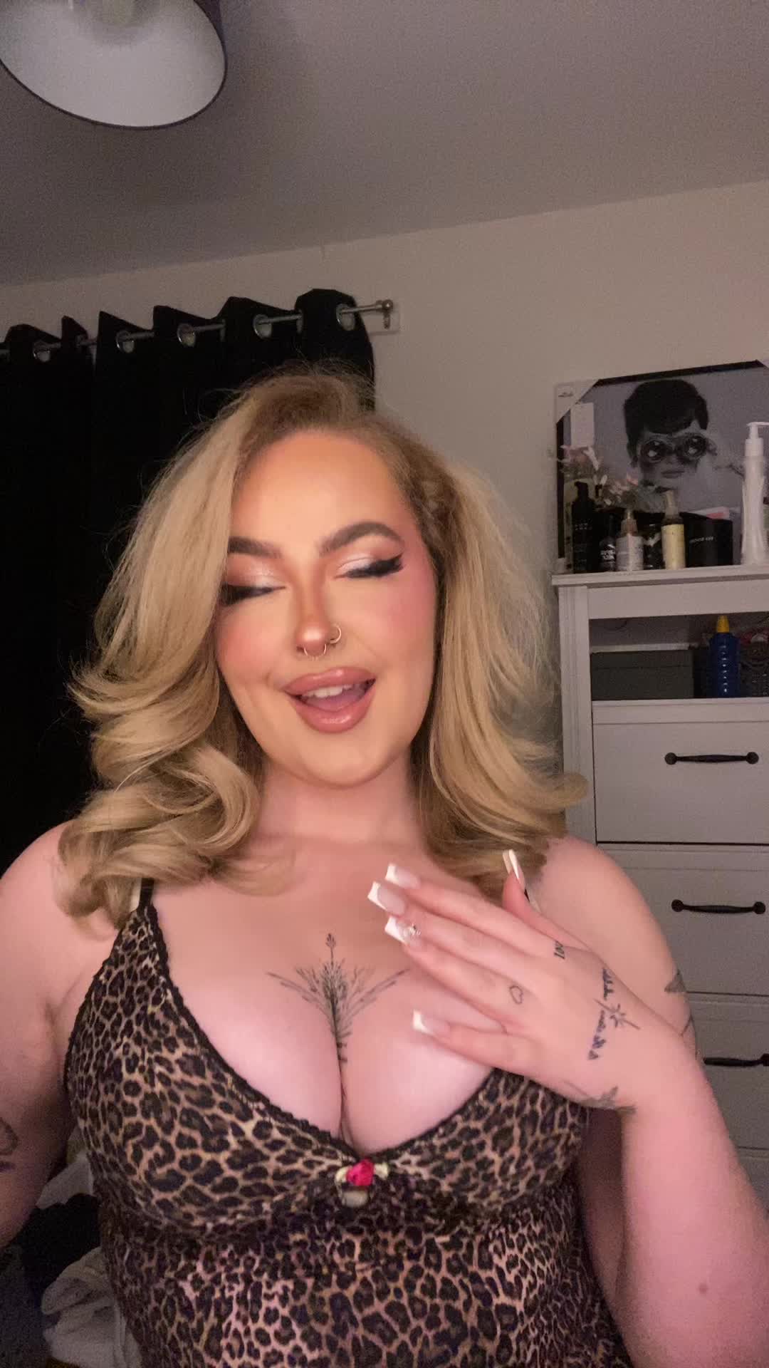 @elle