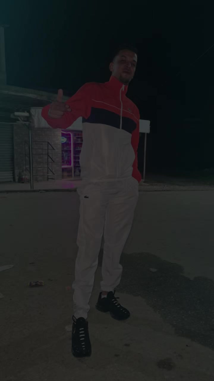 @An&oslash;&uuml;ar M&eacute;n&atilde;i