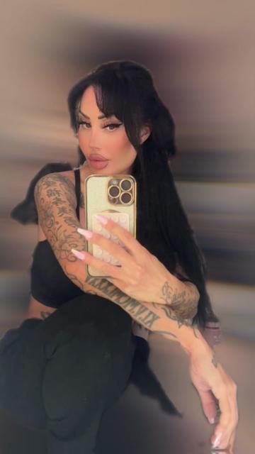 @♛𝐵𝑎𝑚𝑏𝑜𝑙𝑖𝑛𝑎♛