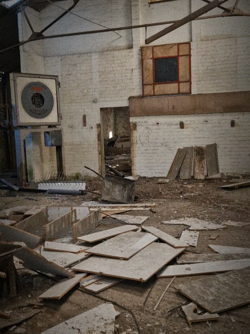 @razxbitz_urbex๐ด๓ ง๓ ข๓ ณ๓ ฃ๓ ด๓ ฟ๐