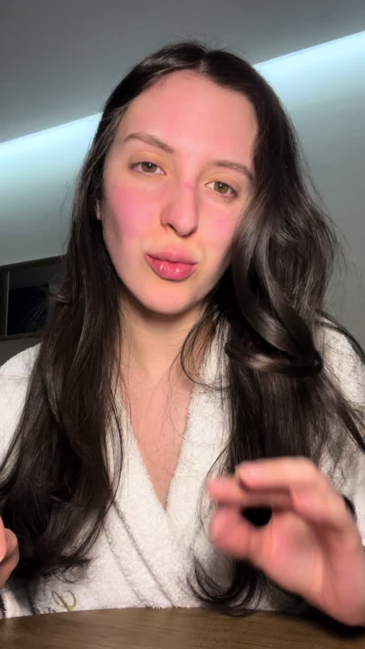 @Lara