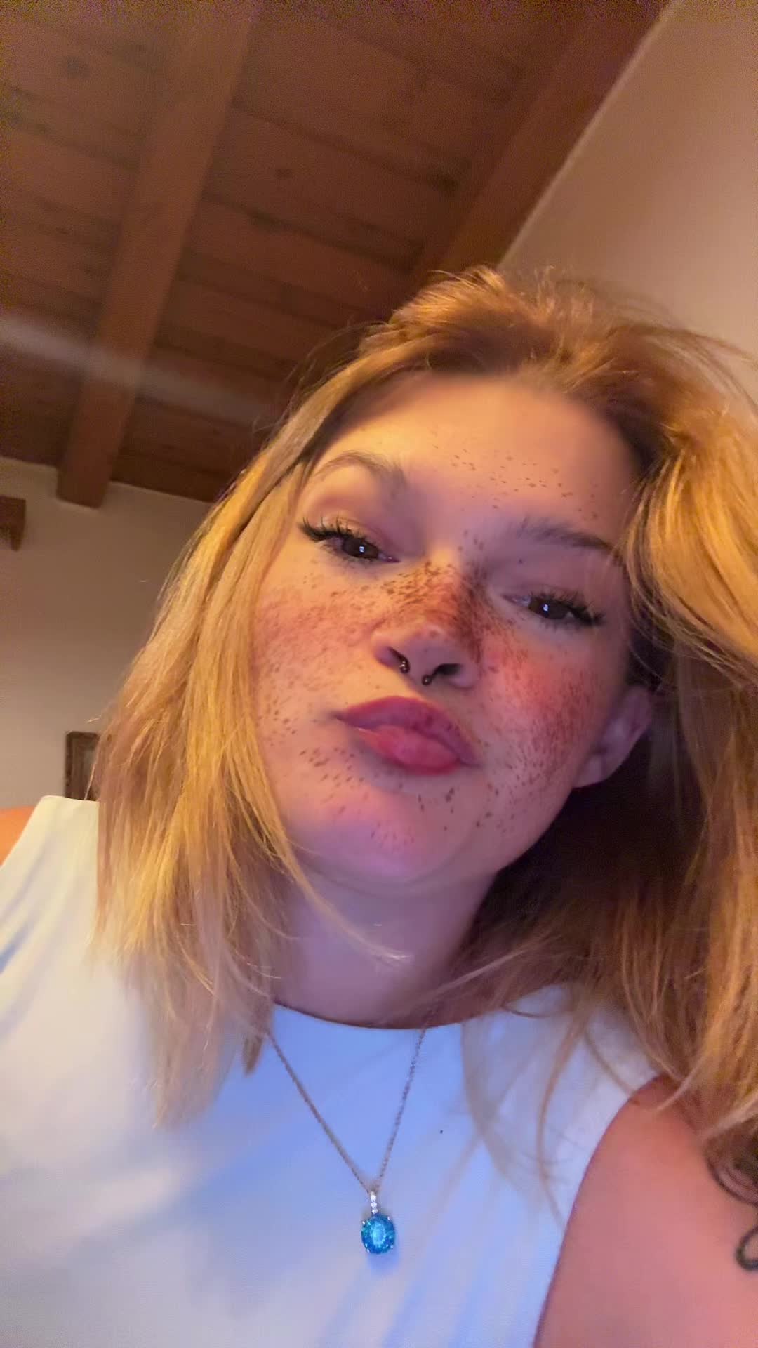 @Bogica147💋💋💋
