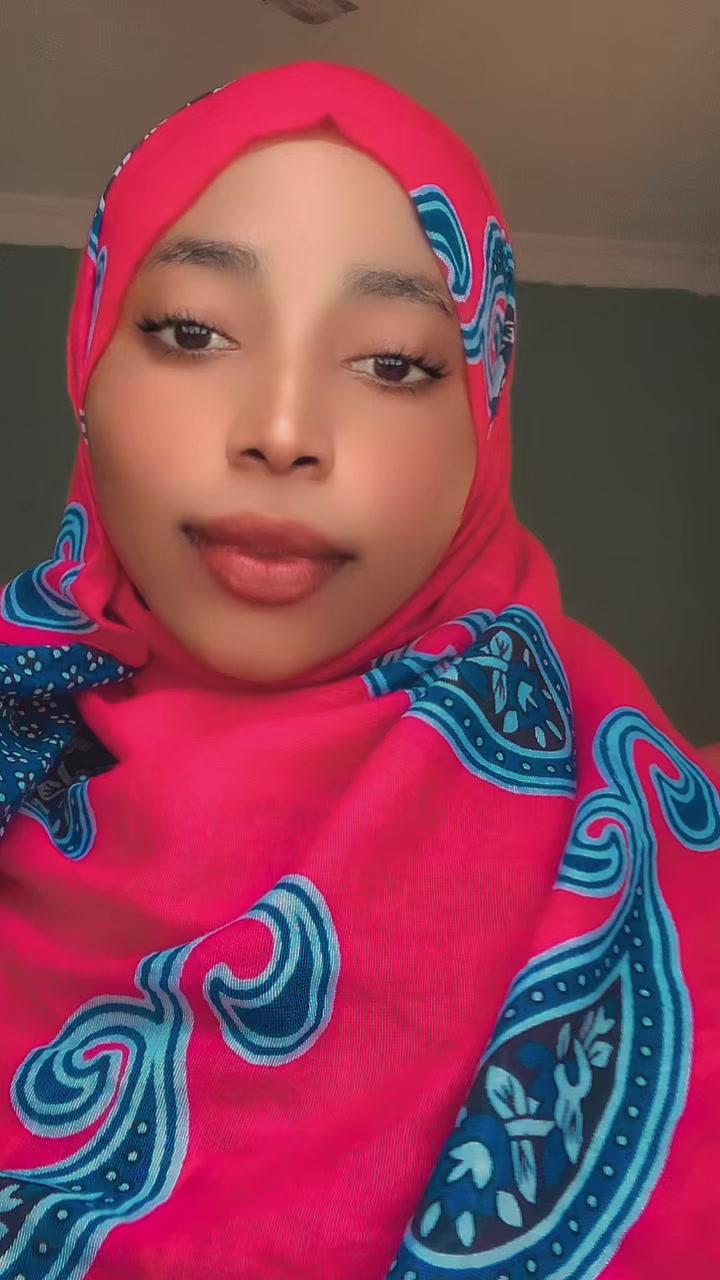 @🦋cute Qudrah🥰
