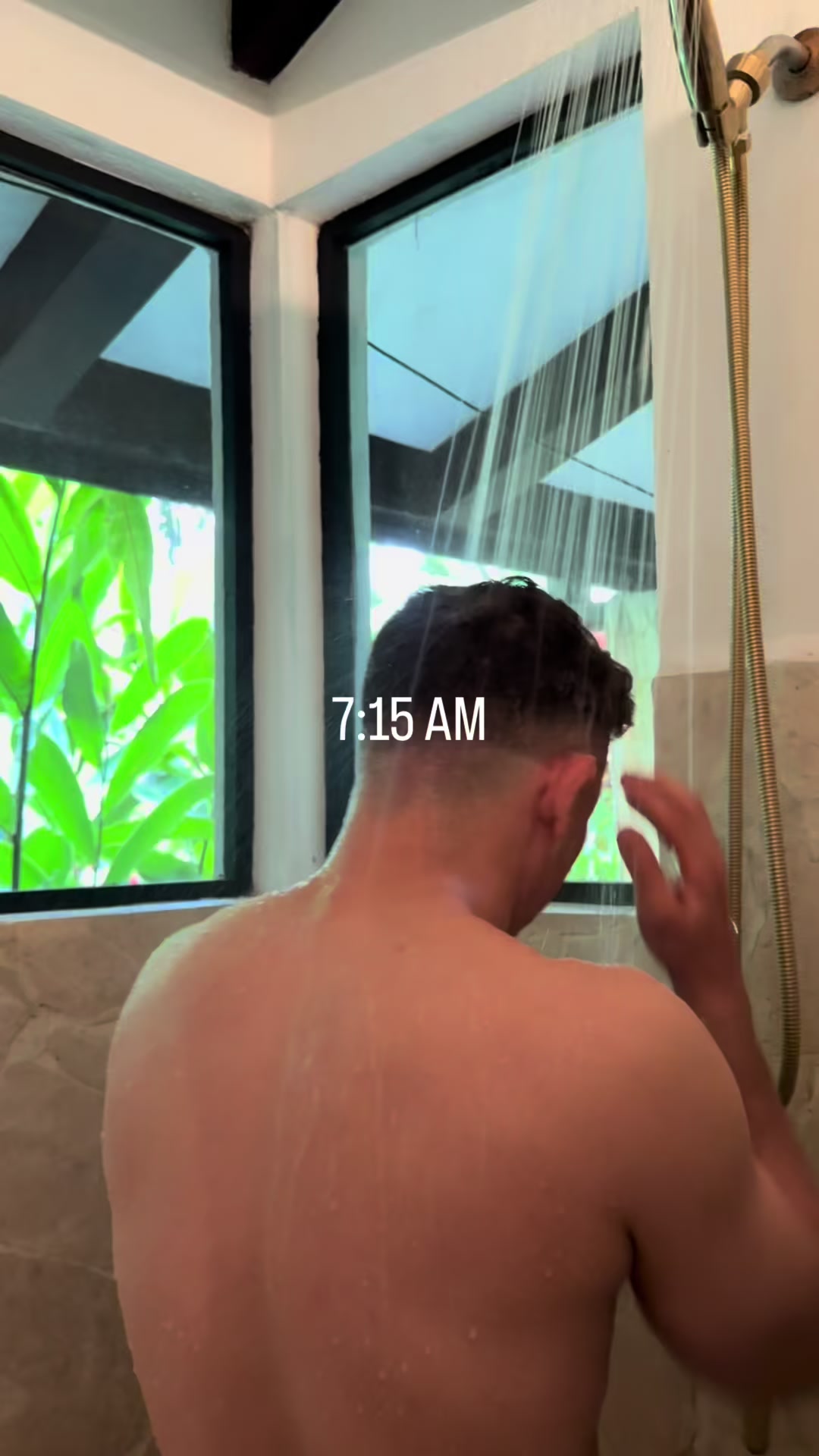 @KyvannG