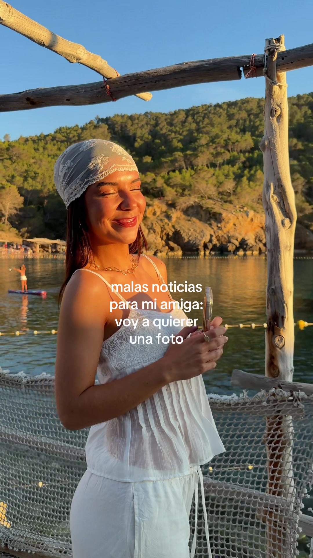 @Elena Gortari